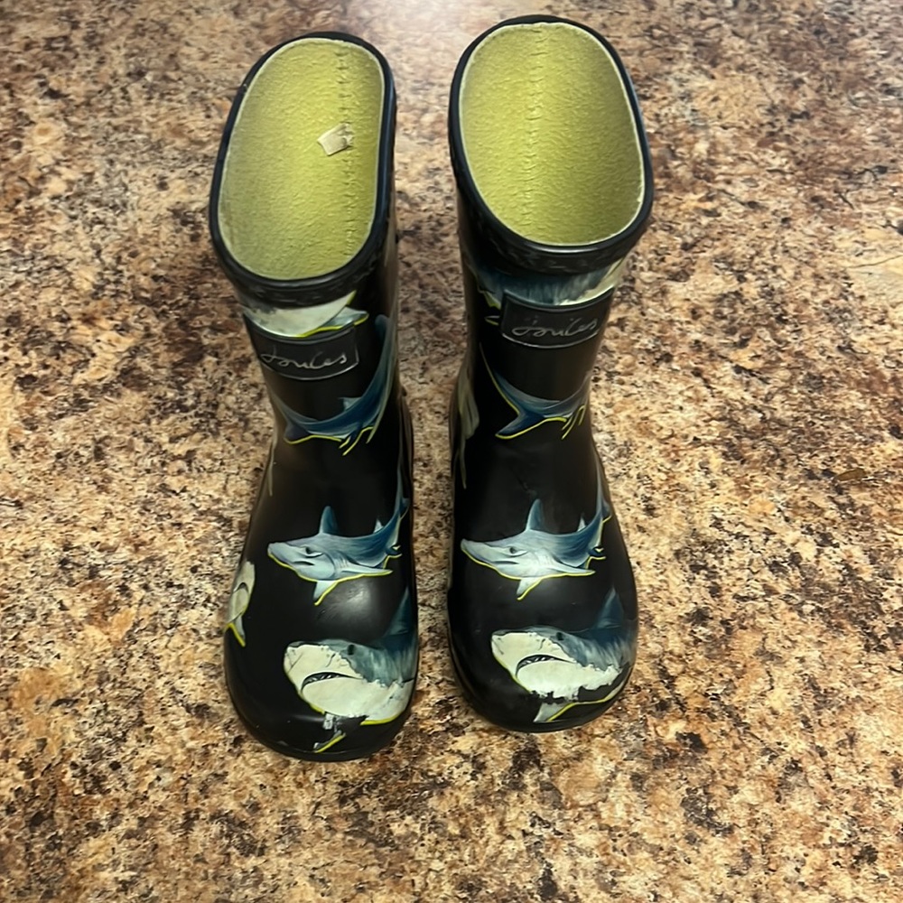 Toddler shark rain boots